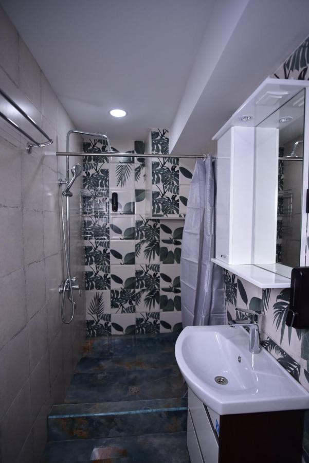 La Casa Hotel 耶烈万 外观 照片