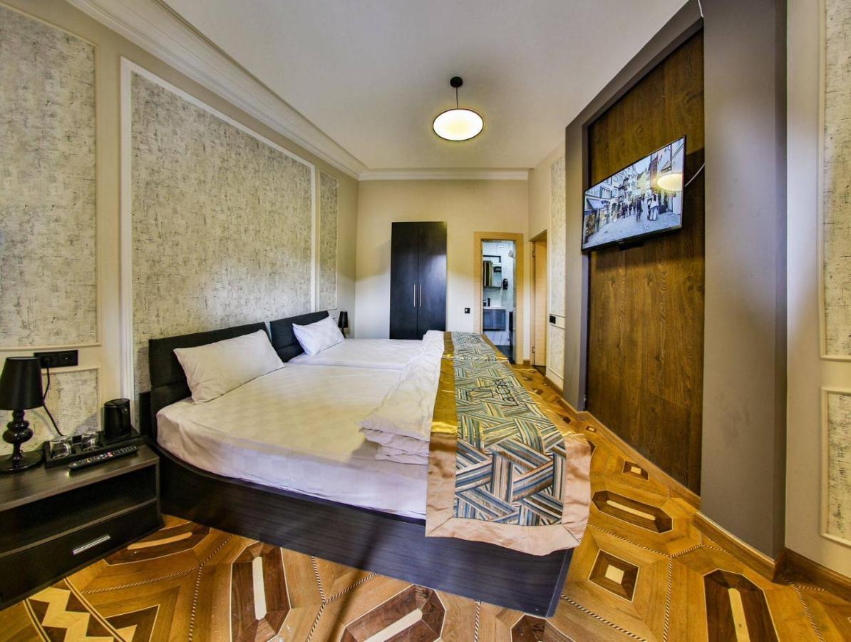La Casa Hotel 耶烈万 外观 照片