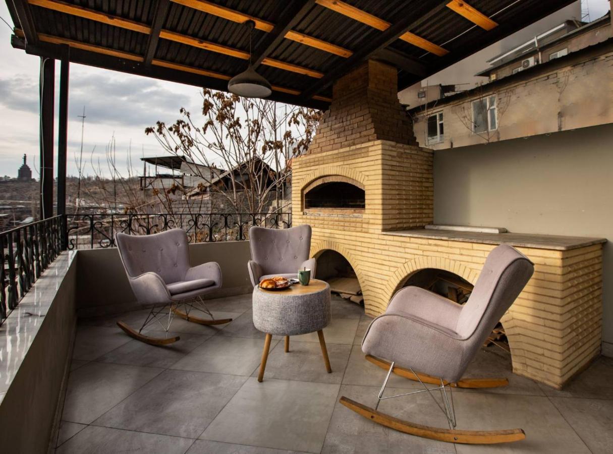 La Casa Hotel 耶烈万 外观 照片