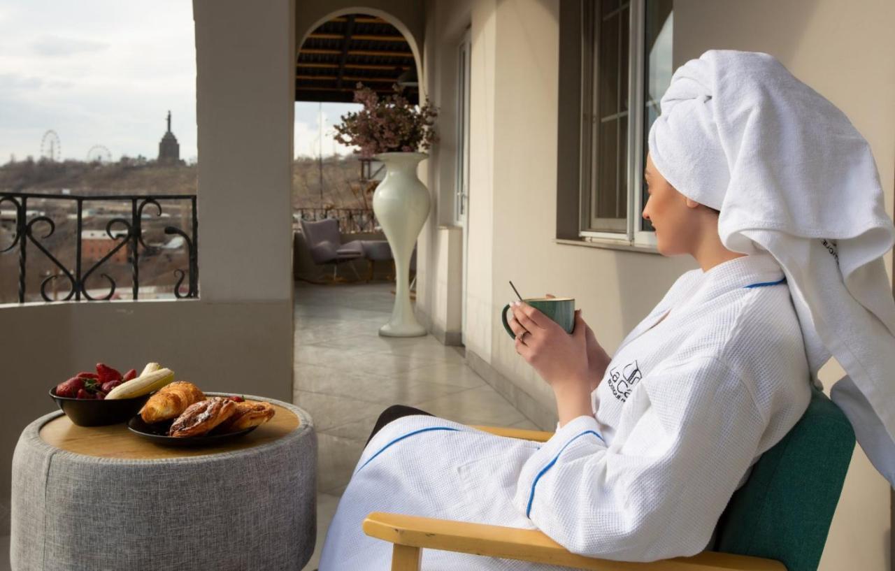 La Casa Hotel 耶烈万 外观 照片